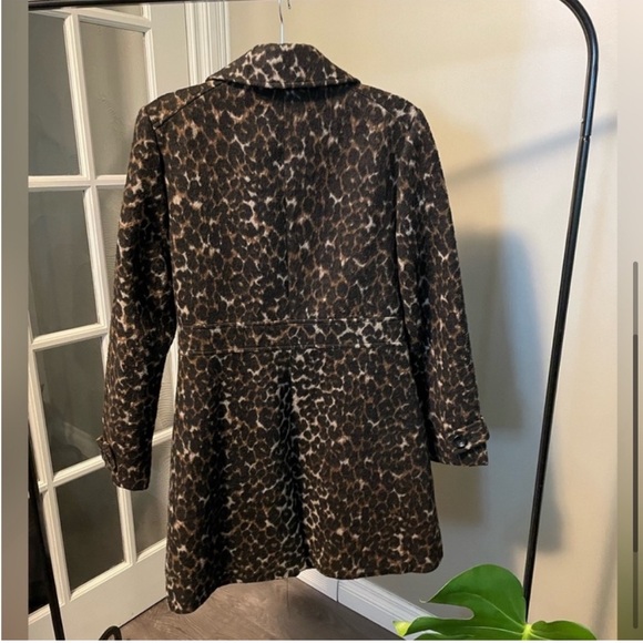 Old Navy Leopard Print Coat (M) - Picture 4 of 5